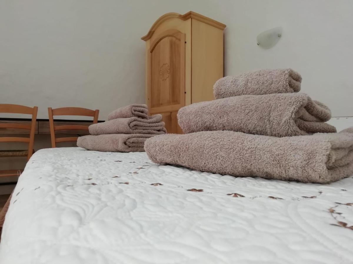 Beni Benius Hotell Teulada Exteriör bild