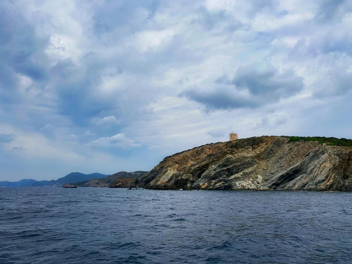 Beni Benius Hotell Teulada Exteriör bild