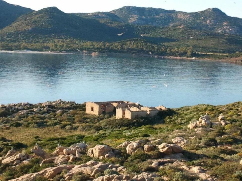 Beni Benius Hotell Teulada Exteriör bild